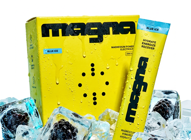 Magna Blue Ice box and stick pack on ice